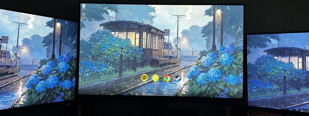 Wallpaper Engine이 적용된 트리플 모니터 데스크테리어